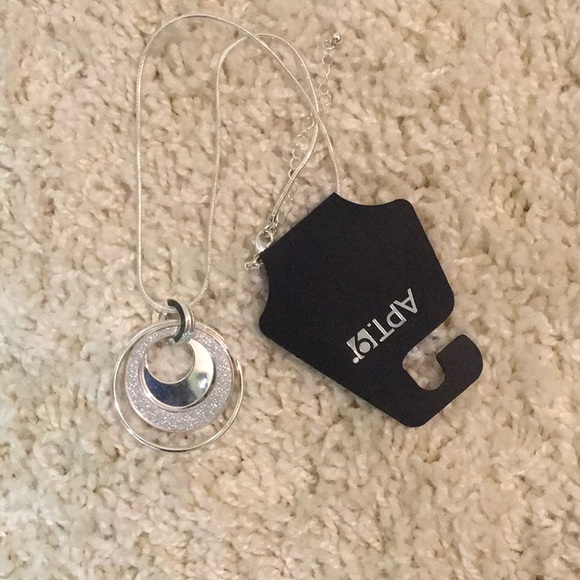 Silver necklace - Picture 5 of 5